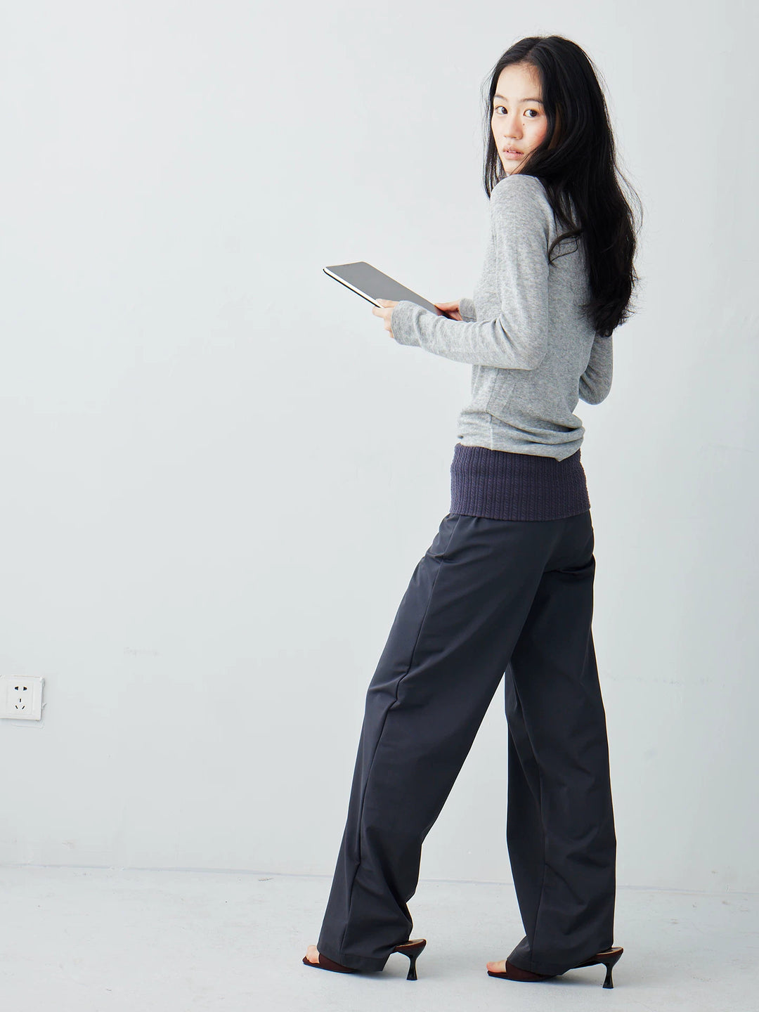 Slim Fit Fine Knit Top