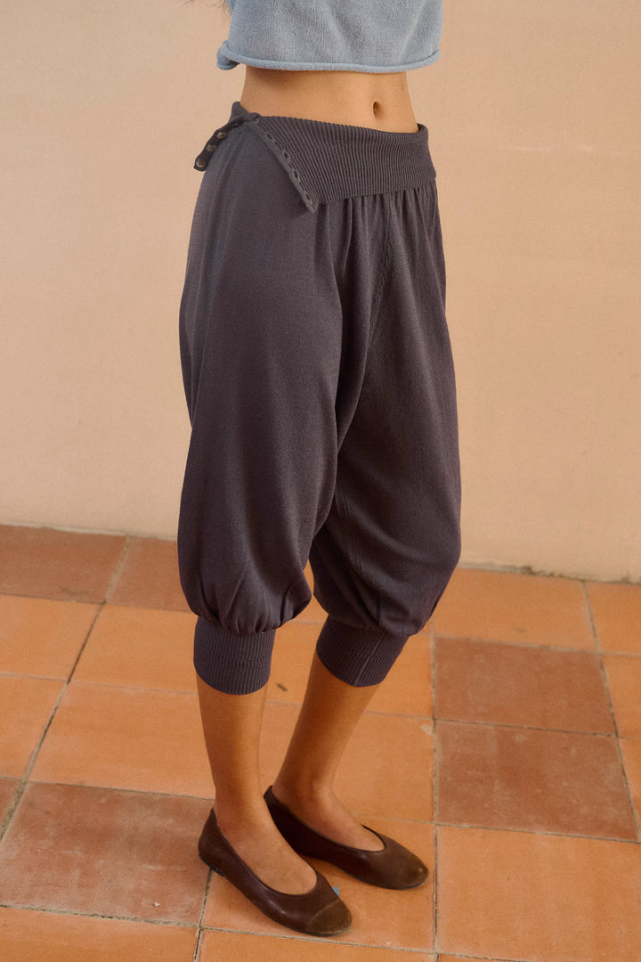 Foldover Knit Capri Trousers