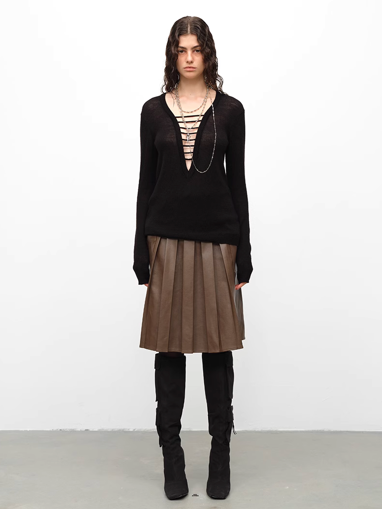 Cut Out Front Sweater - Black