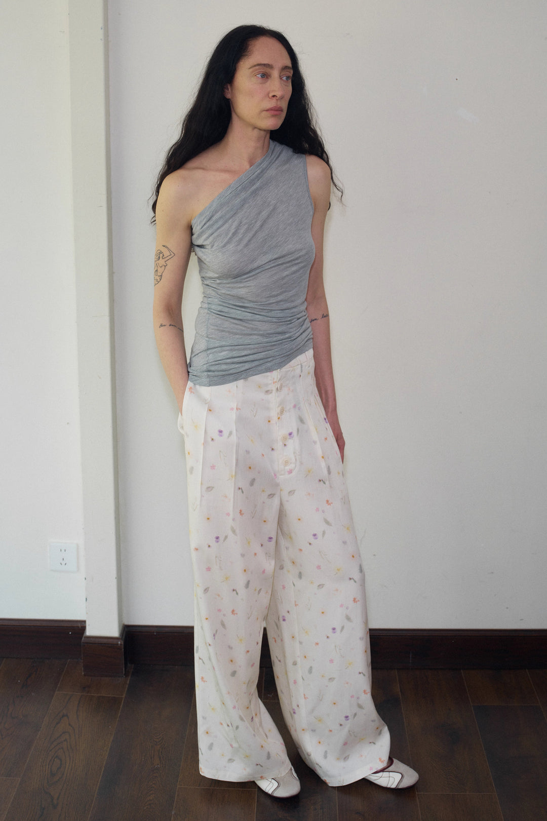 One Shoulder Tank Top - Light Grey